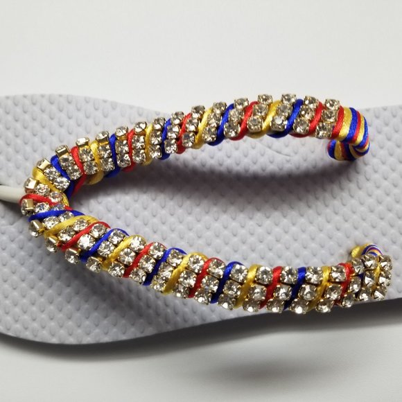 Luxury flip flops with crystals and rhinestones. white and tricolor - Picture 14 of 17